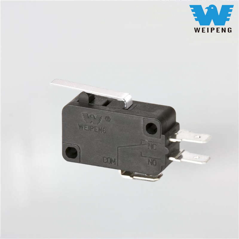 Sakelar Mikro Nosel Pompa Bahan Bakar Tiga Kaki Arus Tinggi